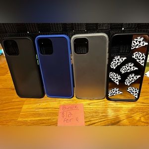 Phone case bundle- in good shape